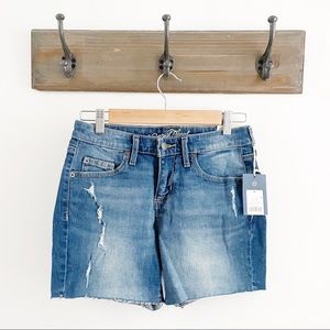 UNIVERSAL THREAD Mid-Rise Boyfriend Denim Shorts 0
